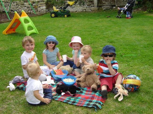 Prof. Dr. Kocagz bu evrede de tehis edilip uygun tedavi verilmezse Evre 3 (kronik Lyme hastal) geliebildiini belirterek...