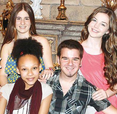 Dizinin kk oyuncular yllar sonra byle grntlendi..