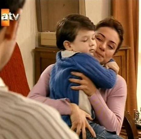 Sonralar ksa br sre Pulsar isimli bir dizide barolde oynad ama ekran maceras Aliye kadar uzun olmad.