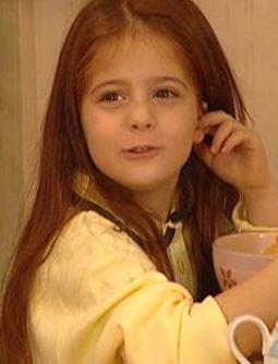 3 yanda oynad Luna reklam ile kameralarla tanan Zeynep zkaya...