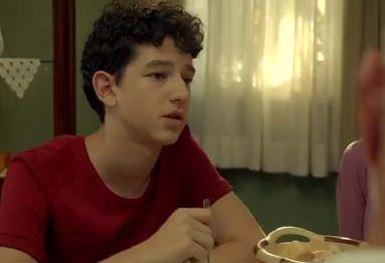 Gizem Karaca?nn kardei Ali olarak ortaya kan Ayberk Koar, ocuk hallerinden ok uzak, bir delikanl olarak ortaya kt.