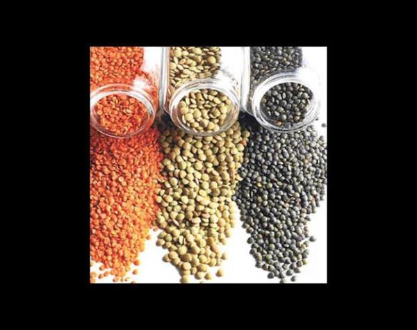 <p><b>18-30 ya beslenmesi:</b></p>  Folik asit; Salkl yeni hcreler retmek iin vcut folik asiti kullanr. En iyi kaynaklar karacier, dier organ etleri, yaprak sebzeler, kurubaklagiller ve dier tohumlardr.