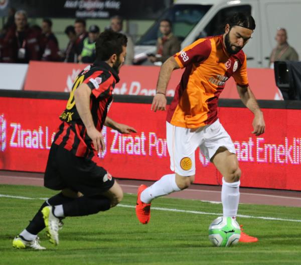 Galatasaray 1 saattir kupa kazanmyor, gzle grnr bi d var.