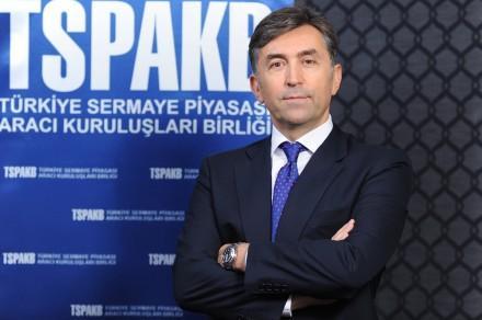 <p><b>Atilla Kksal (TSPAKB Bakan)</b></p>  5.449 takipi