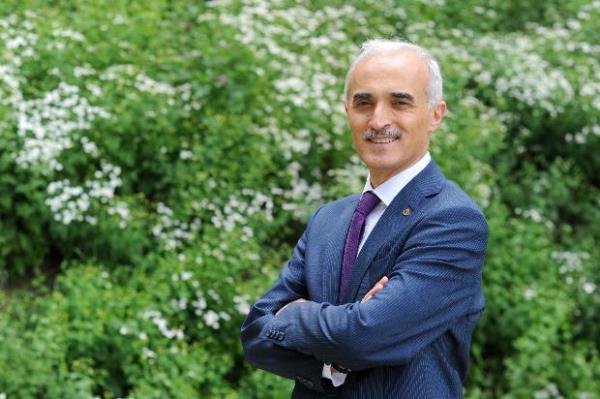 <p><b>Nail Olpak (MSAD Bakan)</b></p>  6.673 takipi