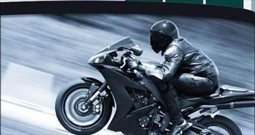 <p><b>SA KALINAN EN HIZLI MOTOSKLET KAZASI... </b></p>         ABD Californiya'da El Mirage Dry Lake'de 12 Temmuz 1998'de, zamana kar yaranlar srasnda Ron Cook 1.325 cc Kawasaki ile saatte 322 km hzla kaza yap