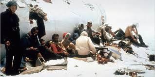 imdi bu tyler rperten yaam savann yks ilk kez birinci azdan, arkadalarn kurtarmak iin And Dalar'n gemek zorunda kalan Nando Parrado'nun kaleminden yaymland.