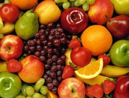 Yaz meyvelerinin insan sal acsndan ne kadar nemli olduunu biliyoruz. zellikle yazn scaklardan dolay vucudun direncini arttrmak iin bol bol meyve tketmek gerekiyor.