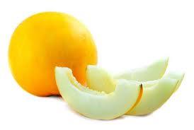 Kavun: Bol miktarda B vitamini, brom ve iyot iermesi sebebiyle sinirleri yattrr, kolay bir uyku salar. Damar tkankl ve kanszlk iin de ok etkilidir.