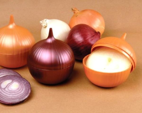 Ayrca soanlarla patatesleri birbirinden ayr tutmalsnz, beraber saklandklarnda ikisi de daha abuk bozulur.