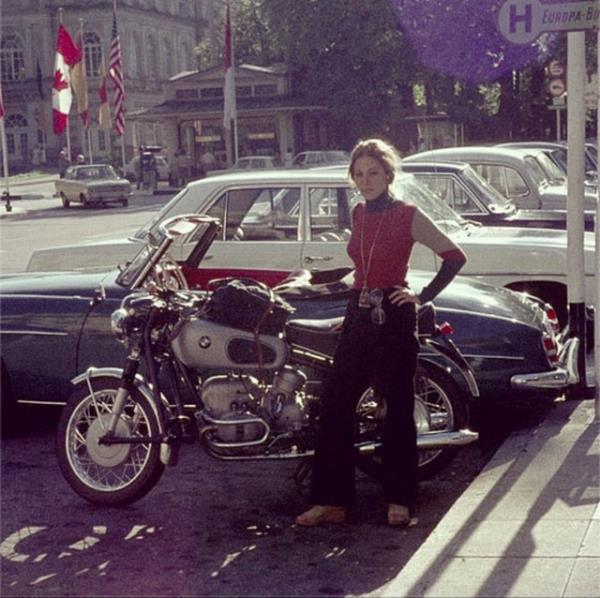 ECE SKAN Annecim canim benim