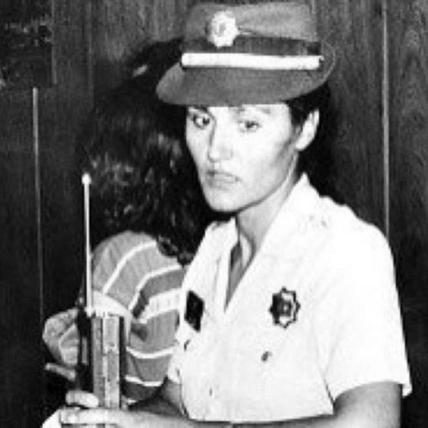 SAADET IIL AKSOY Sperkahramanm anneciimin ve tm annelerin Anneler Gn kutlu olsun!