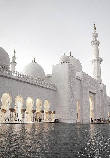 21. Byk Cami, Abu Dhabi, Birleik Arap Emirlikleri