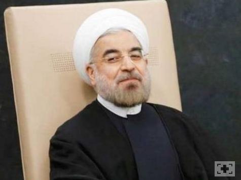 lgin olanlarsa Ruhani'nin skoya'da okumas; Farsa'nn yannda iyi derecede ngilizce, Arapa ve biraz Franszca, Almanca ve Rusa konuabilmesi...