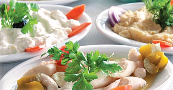 Bir Akdeniz lkesi olan Trkiye'de ne kadar ok kii Akdeniz tarz beslenmeyi benimserse o kadar ok kiinin kalp krizi ve inme geirmeden salkl bir yaam sreceini gsteren daha birok baka bilimsel alma mevcut.