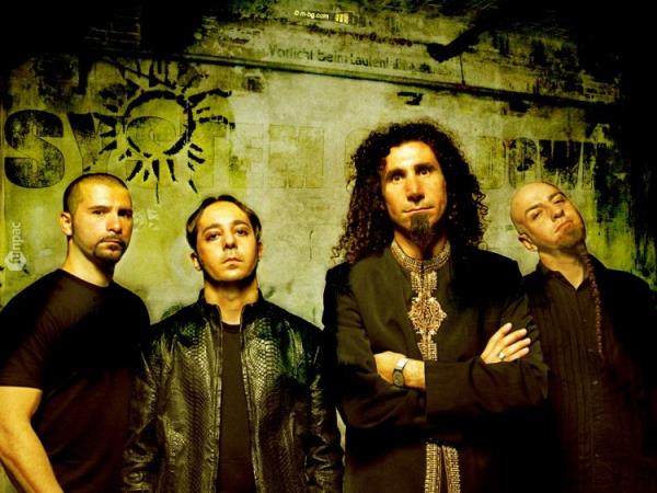 System of a Down konser girilerine "Kpekler ve Trkler giremez" yazyomu.