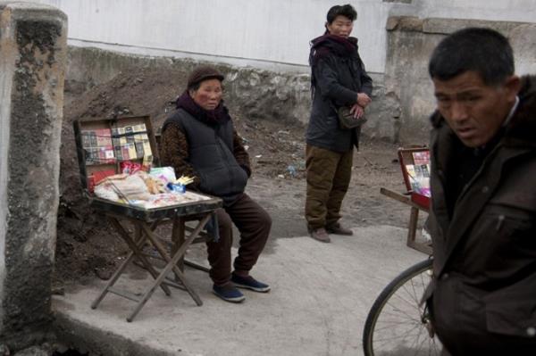 Yetkililer 'karaborsaya' izin vermese de bir nevi 'girborsa' olumu durumda.