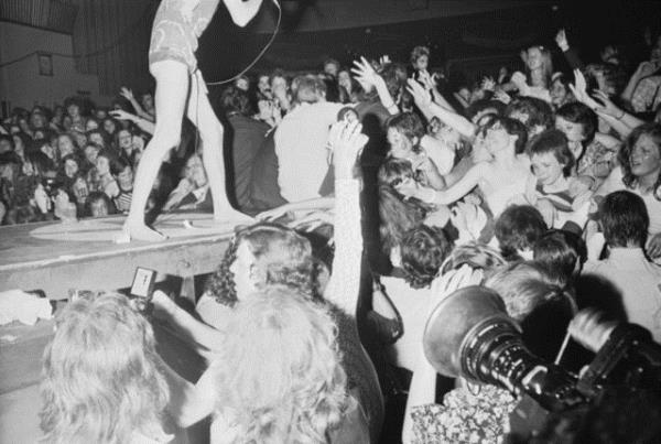 1973 - David Bowie konseri