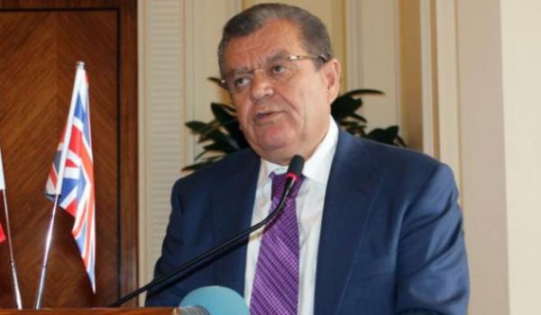 <p><b>Ankara Ticaret Odas (ATO) Ynetim Kurulu Bakan Salih Bezci</b></p>  Kazada hayatn kaybeden madencilere Allah'tan rahmet, ailelerine sabr ve basal dileyen Bezci, yarallara acil ifa diledi. Bezci, unlar kaydetti "Ocakta mahsur kalan iilerin sa salim kurtarlmas diliyoruz. Kurtarma almalarnn sevindirici haberlerle tamamlanmas iin dua ediyoruz."