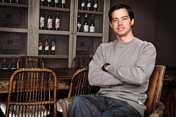 <p><b> Alp Kran</b></p>  Butun dualarim vefat edenler ve kurtarilacak her bir insan icin, soma icin.