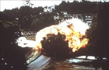 <p><b>3. 15 Aralk 1914 - Kyushu, Japonya</b></p>  Japonya'nn Kyushu kentindeki Mitsubishi Hojyo kmr ocanda 15 Aralk 1914 gn meydan gelen gaz patlamasnda 687 madenci yaamn yitirdi. Bu kaza Japon tarihine en lmcl maden kazas olarak geti.