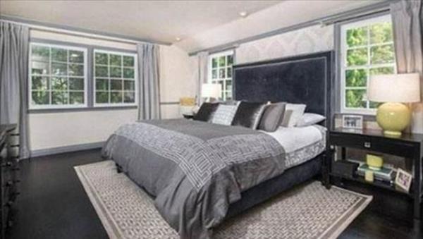 Los Angeles'n bat yakasndaki Brentwood blgesi Hollywood'un en nfuzlu yldzlarnn mekan olarak biliniyor