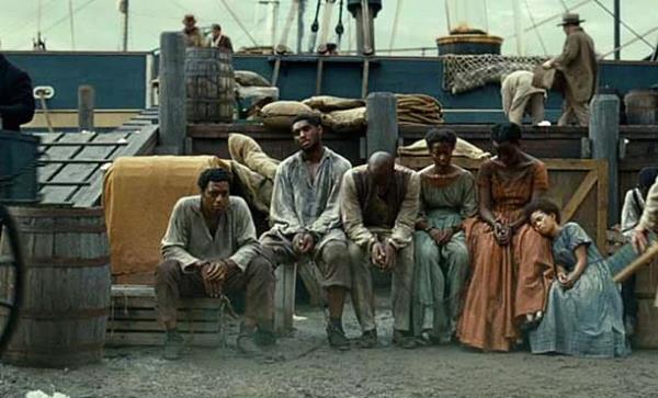 <p><b>3. 12 Years a Slave (12 Yllk Esaret) 2013</b></p>  Rotten Tomatoes: %97    <p>IMDB Puan : 8.2</p>