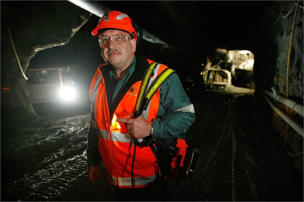 <p><b>Yeni Zelanda</b></p>  Yerli madenciler ylda ortalama 85 bin dolar, yabanc madencilerse ylda ortalama 109 bin dolarn zerinde kazanyor.