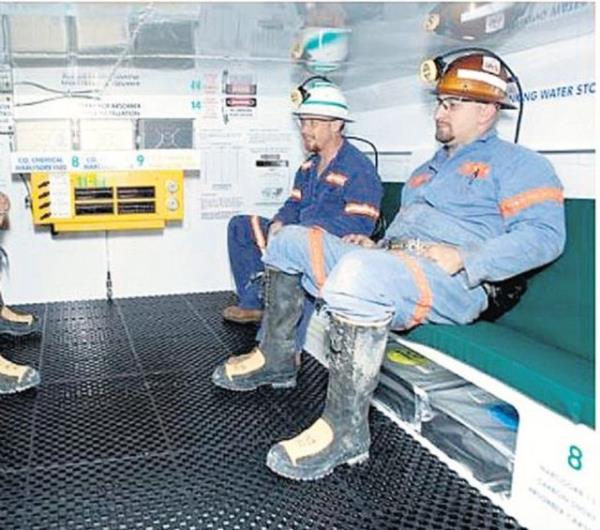 D�nyan�n bir �ok yerinde mecbur tutulan ya�am odalar�, 12 ila 40 i��inin yakla��k 1 ay boyunca hayatta kalmalar� i�in b�t�n imkanlar� i�eriyor.