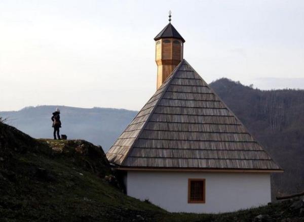 Bosna Hersek / Bosna'y� fetheden Osmanl� askerlerince in�a edilen Ku�lat Cami