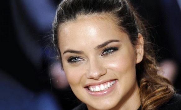 Adriana Lima, bouna dnyann en ok kazanan mankenlerinden biri deil.