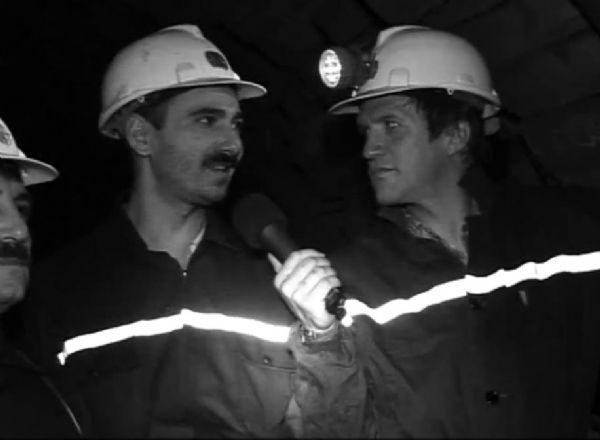 Rportajlarda bir maden geleneine de dikkat ekiliyor. Madende ie yeni gelenlerin arkadalarndan 'Gemi olsun' diyerek ii devraldklarna vurgu yaplyor. Bu arada madenin kmemesi kalaslarla yaplan tahkimatta kalaslardan birinin zerindeki 'Gemi olsun' yazs grntlere yansyor.