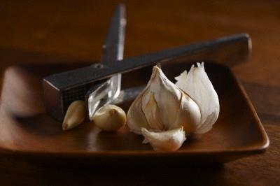 Vcutta yer alan barsak kurtlarn ve parazitleri ldrmektedir.