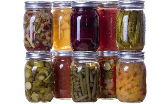 Konserve sat�n al�rken, alt ve �st kapaklar� �i�kin, kutusu hasar g�rm��, kapa�� gev�emi� ve son kullanma tarihi ge�mi� olanlar kesinlikle sat�n al�nmamal�d�r.