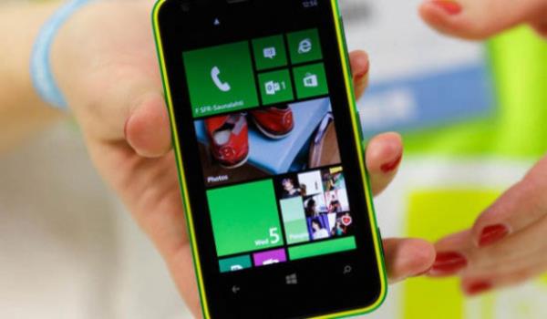 Son zamanlarda piyasadaki en st dzey telefonlarn saysnda nemli bir art yaand. Bildiiniz gibi akll cepler, artk konumak ve SMS gndermekten ok daha fazlasn yapyorlar. Donanmsal ve yazlmsal alandaki yenilikler ise Samsung Galaxy S5, HTC One M8, iPhone 5S gibi telefonlarn manetlerden dmesini engelliyor. Peki bir yerlerde hala uygun fiyatl, ancak yeterince iyi telefonlar satlyor mu? Cevap evet! te paranzn karln tam olarak verecek, piyasada bulabileceiniz, 1.000 TL ve altndaki en iyi ve en hesapl 9 telefon.