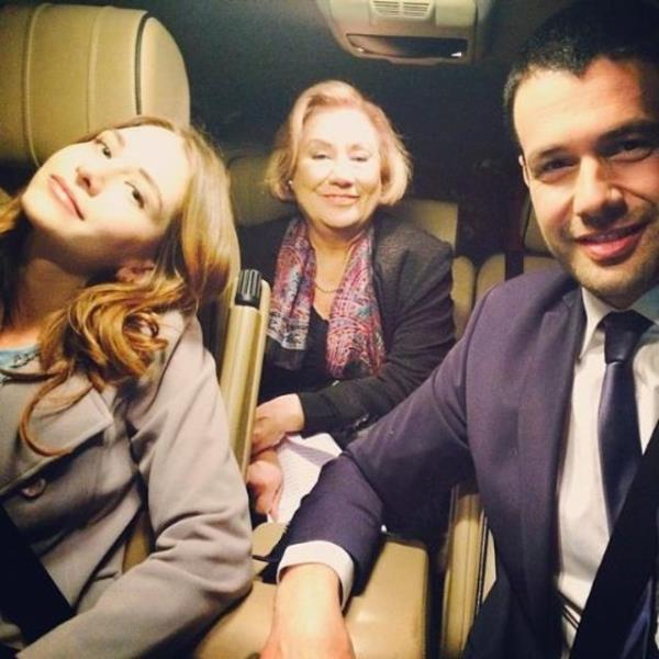 KEREMCEM Ate araba selfiesi