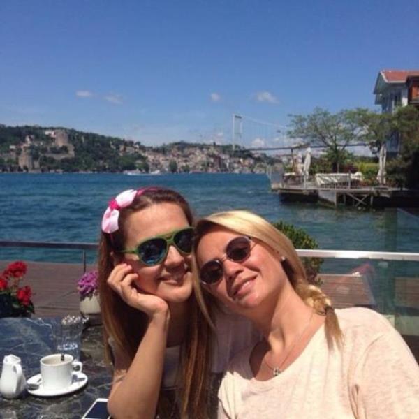 DEMET AKALIN Ev almaya karar verdik boazdan. On yl daha almak lazm