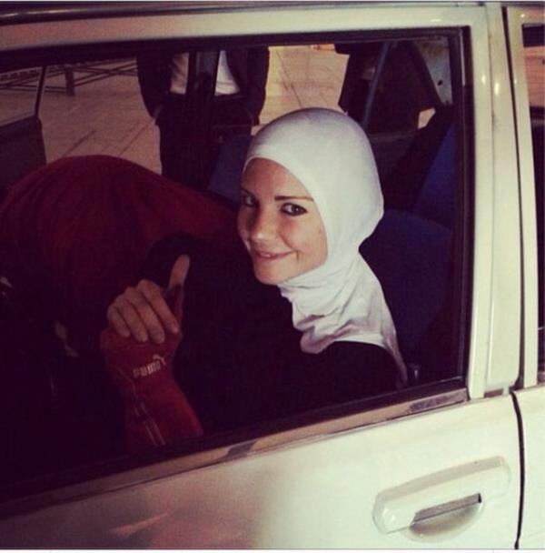 BURCU ETNKAYA ahin 131 yeni akm