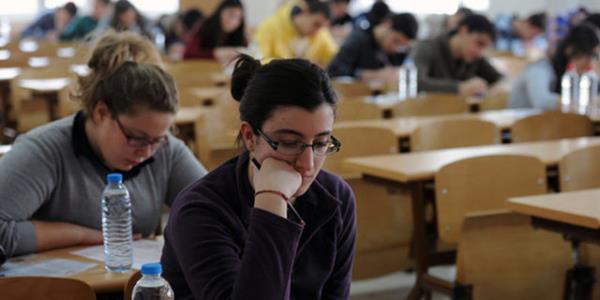 Mesleki eitim seminerine katlmam retmen oran: 42.9