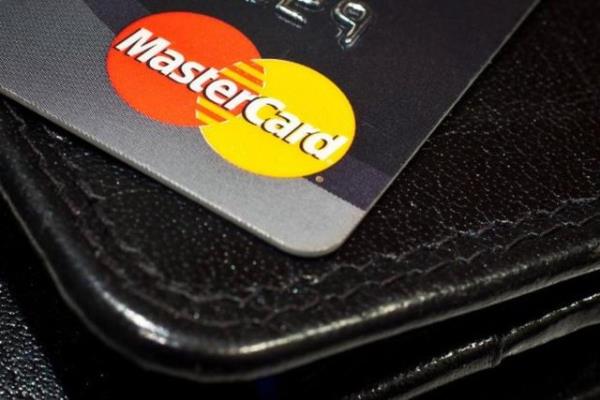 <p><b>18- MasterCard </b></p>  Marka Deeri: 39 milyar 497 milyon dolar   <p>2013-2014 Deiimi: Yzde 42</p>
