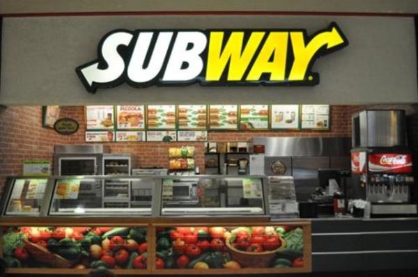 <p><b>43- Subway </b></p>  Marka Deeri: 21 milyar 20 milyon dolar   <p>2013-2014 Deiimi: Yzde 26</p>