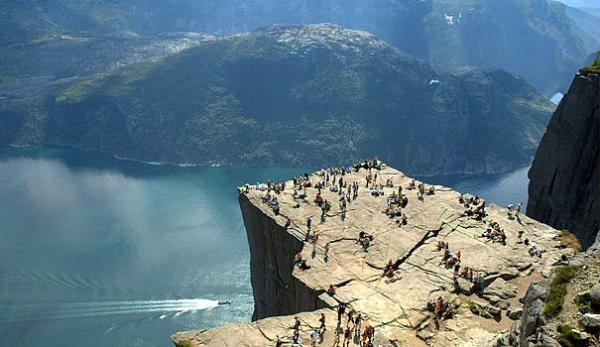Preikestolen, Norve