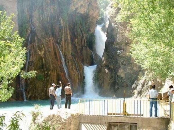 Gnpnar ay ok yksek bir yerden akmaktadr. Bu yzden de kaynandan ktktan sonra kayalar arasnda olduka hzl bir ak yapmaktadr.