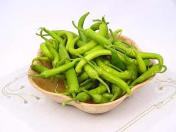 Yemeklerinizde biber salas da kullanmanz salk asndan faydaldr.