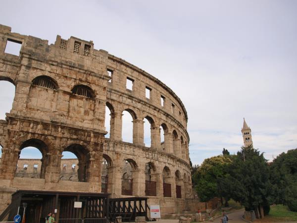 H�rvatistan, 1 Nisan'dan itibaren T�rk vatanda�lar�na vize uygulamaya ba�lad�.