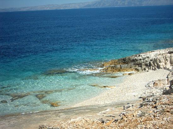 H�rvatistan, 1 Nisan'dan itibaren T�rk vatanda�lar�na vize uygulayacak.