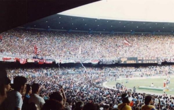 En fazla seyircinin izledii bir Dnya Kupas ma, 1950 Dnya Kupas finali oldu. Brezilya'nn Maracana Stadyumu'nda Brezilya ile Uruguay arasnda oynanan final man toplam 199 bin 854 kii izledi.
