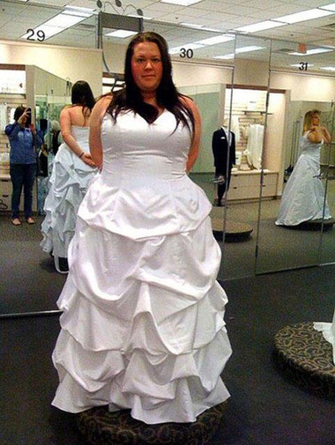 28 yandaki Julia Kozersky evlendiinde tam 153 kiloydu...