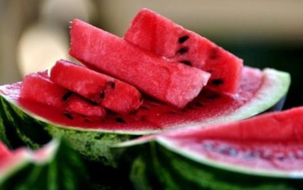 "Bylece hemen hemen her trl hastalktan korunmu oluruz. Alzheimer'dan tutunda kalp, damar hastalklarna, tansiyon ve fel gibi pek ok hastaln nlenmesinde faydaldr.