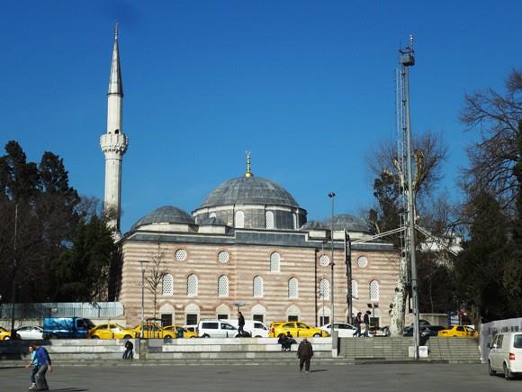 Sinan Pa�a Camii restore edildikten sonra bu hale geldi.